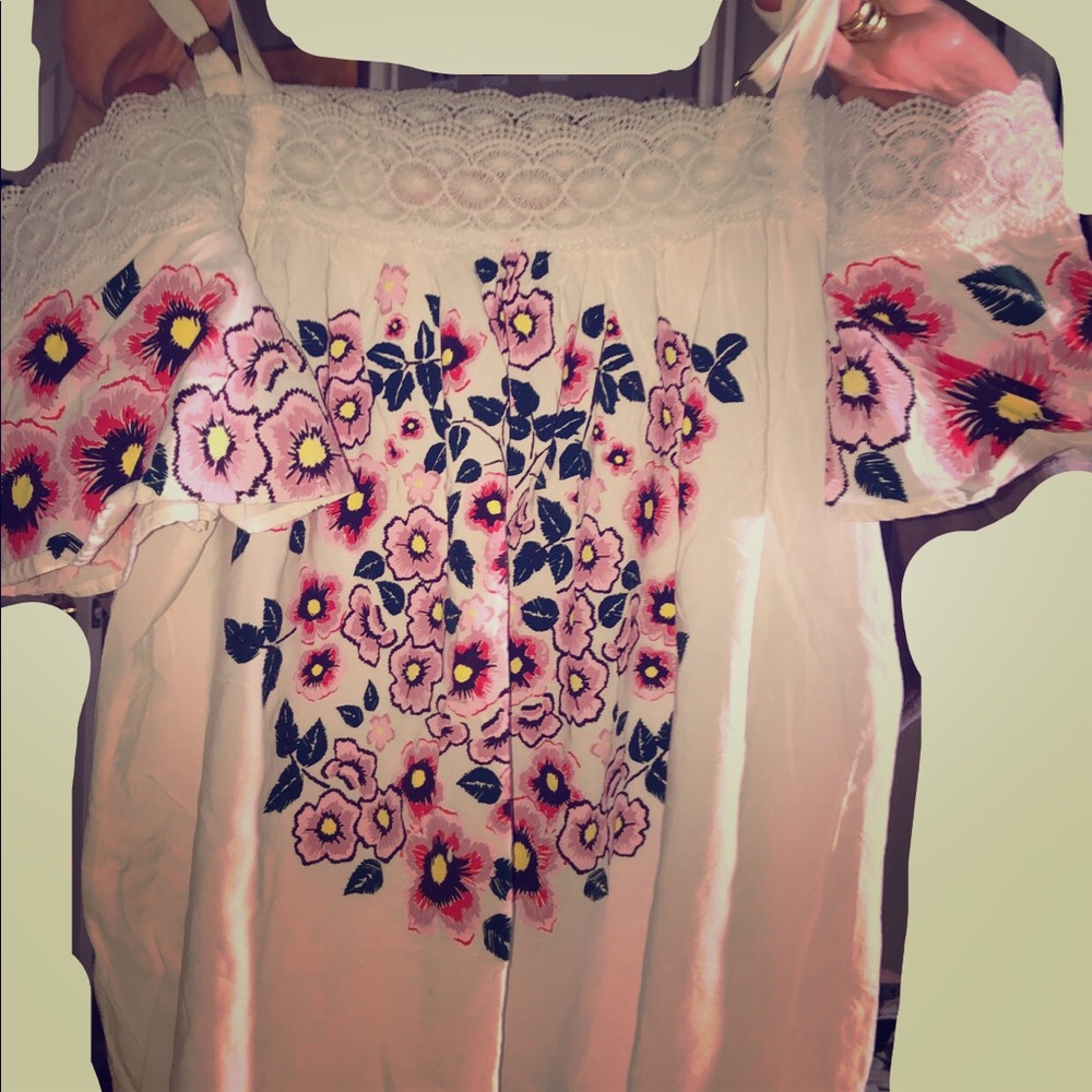 White floral off the shoulder shirt with straps